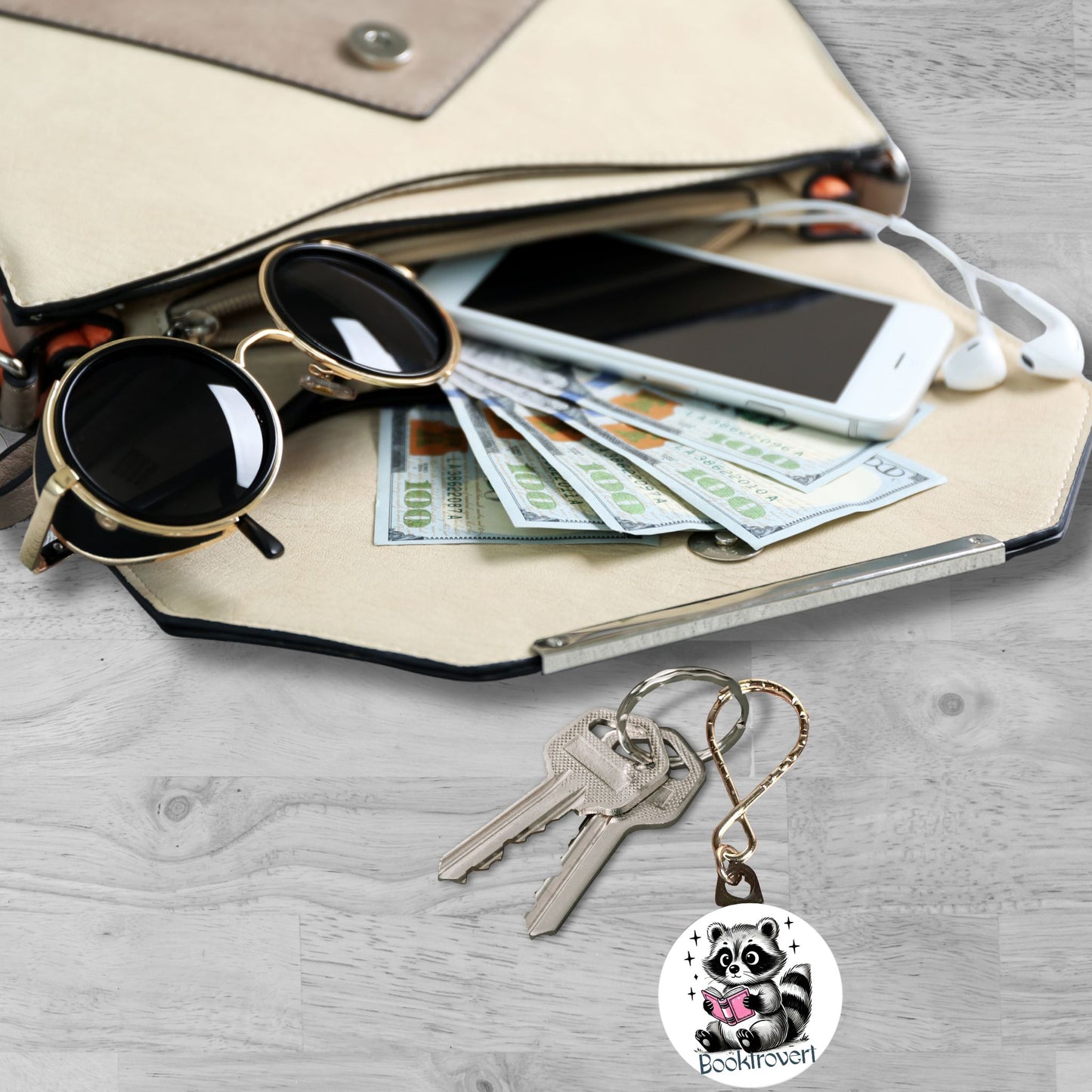 Keychain - Booktrovert