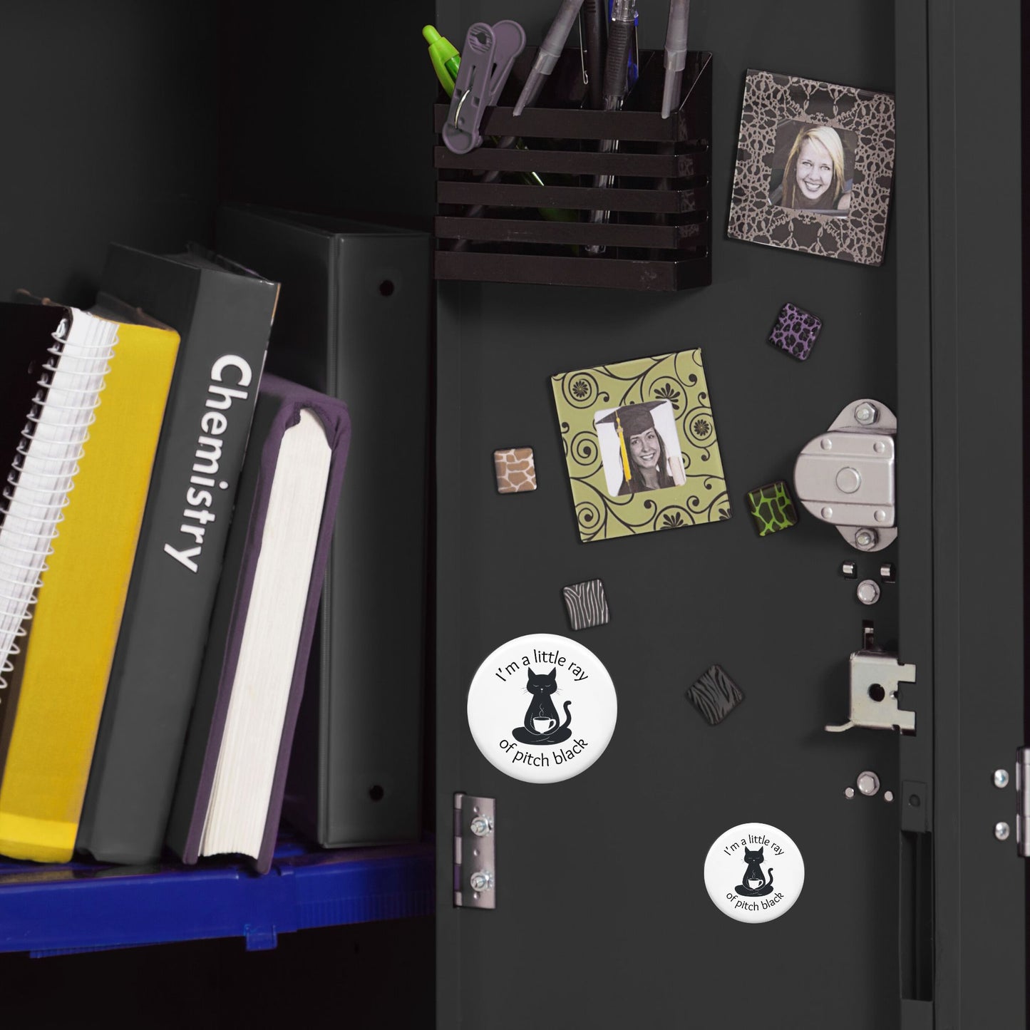 Decorative Magnet - Little Ray of Pitch Black